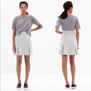 NWOT Madewell Skirt. Size 6.